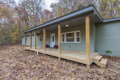 601 Midway Dr, Erin, TN, 37061-6240 | Card Image