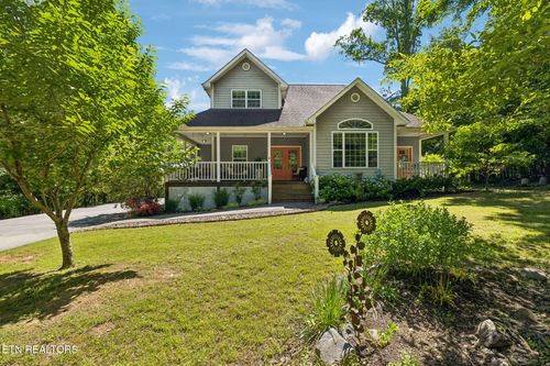 221 Stony Rock Ln, Jacksboro, TN, 37757-4933 | Card Image