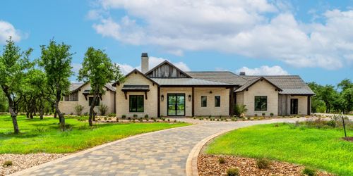 200 E Eldorado Ridge Dr, Fredericksburg, TX, 78624-4378 | Card Image