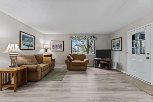 12542 Alder St Nw, Coon Rapids, MN, 55448-1551 | Card Image