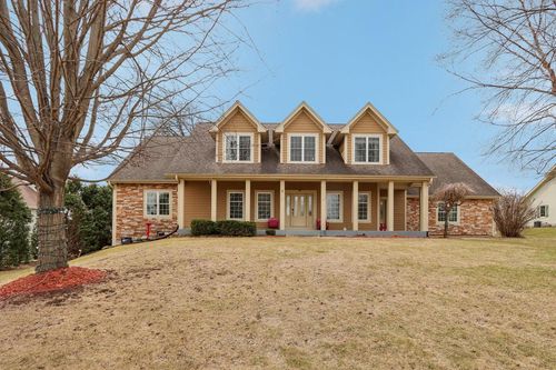 N97W14613 Rimrock Road, Germantown, WI, 53022 | Card Image
