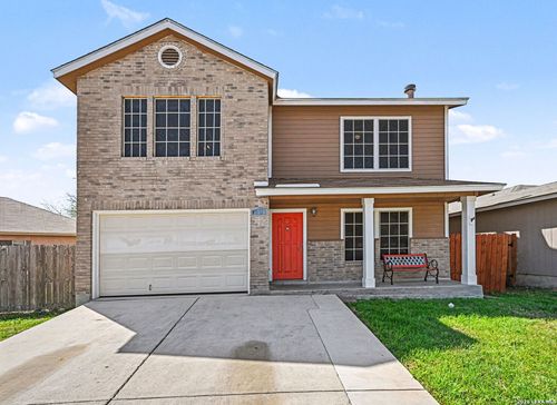 6858 Cape Meadow Dr, Converse, TX, 78109-3452 | Card Image