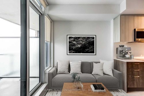 3607-1926 Lakeshore Boulevard W, Toronto, ON, M6S1A1 | Card Image