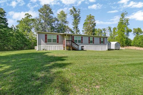 2055 Bell Rd, Crossville, TN, 38571-7470 | Card Image