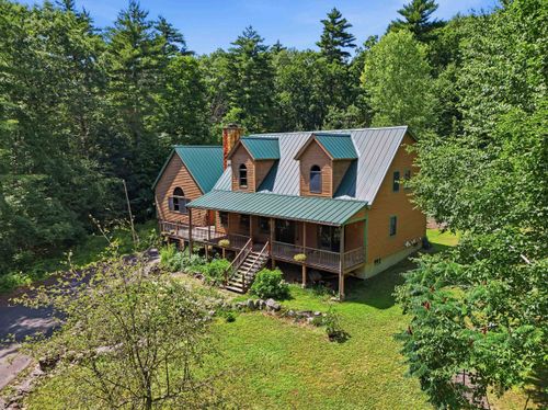 120 N Shore Rd, Derry, NH, 03038-5819 | Card Image