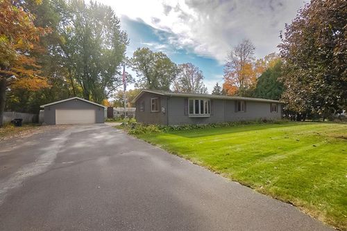 17081 County Highway X, Lafayette, WI, 54729 | Card Image
