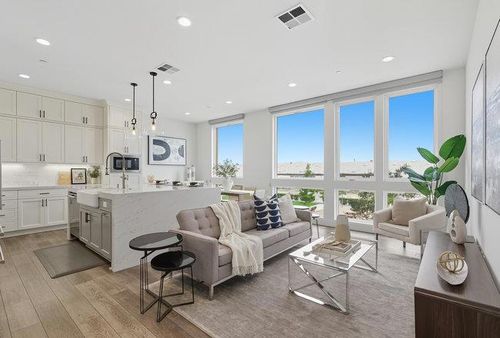 142 Coronado Ave, Alameda, CA, 94501-7735 | Card Image