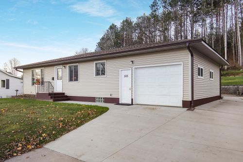 505 Maple Street, Cady Twp, WI, 54013 | Card Image