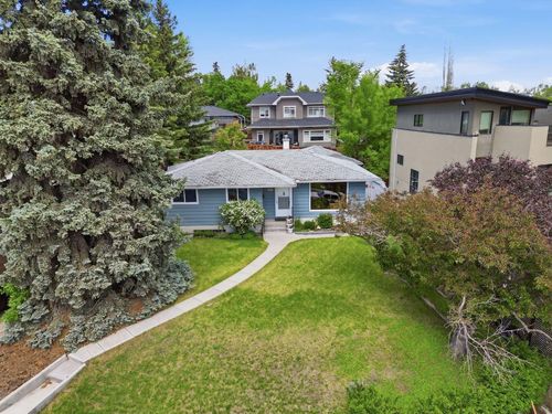 908 30 Ave Nw, Calgary, AB, T2K0A1 | Card Image