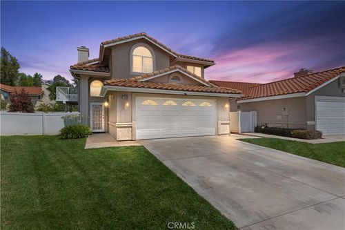 7781 Lavender Ct, Highland, CA, 92346-5884 | Card Image