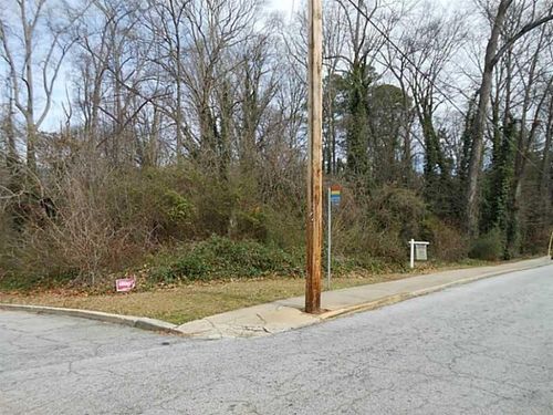 1919 Virginia Ave, College Park, GA, 30337-2502 | Card Image