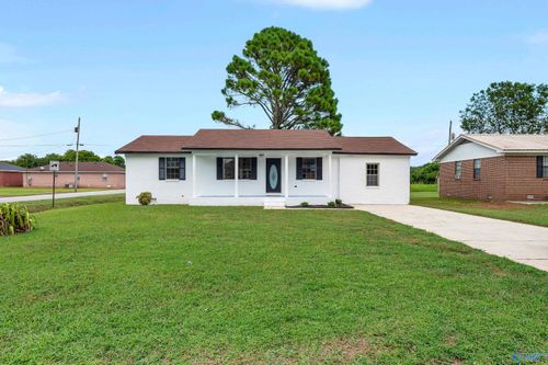 1152 James Ave, Courtland, AL, 35618-3034 | Card Image