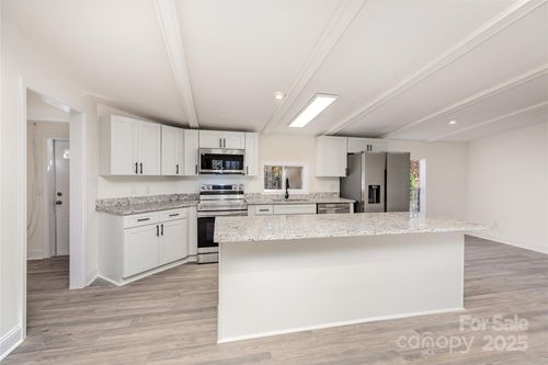 130 Old Lowesville Rd, Stanley, NC, 28164-9446 | Card Image