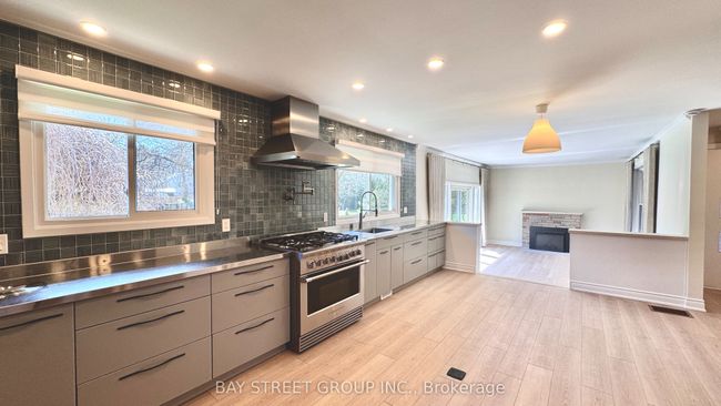 370 Butler St, House other with 4 bedrooms, 2 bathrooms and 6 parking in Niagara on the Lake ON | Image 12