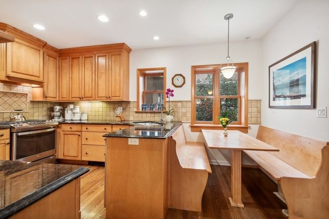 606 Barton Ave, House other with 4 bedrooms, 3 bathrooms and 2 parking in Evanston IL | Image 7