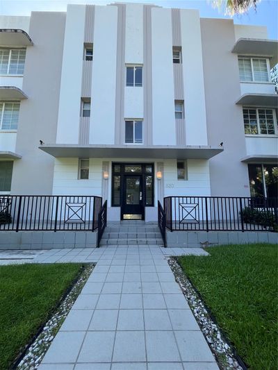 103 - 820 Euclid Ave, Condo with 0 bedrooms, 1 bathrooms and null parking in Miami Beach FL | Image 1