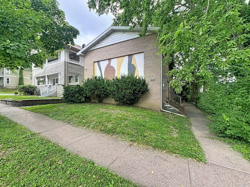 1038 20th St, Rock Island, IL, 61201-2744 | Card Image
