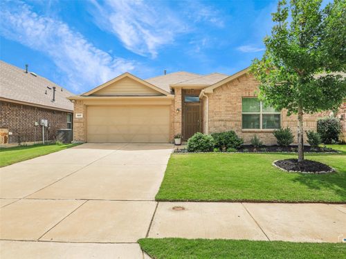 4517 Ashmark Rd, Aubrey, TX, 76227-1695 | Card Image