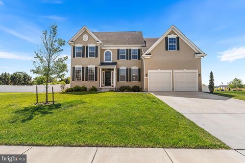 64 Carmean Dr, GREENWOOD, DE, 19950-5104 | Card Image