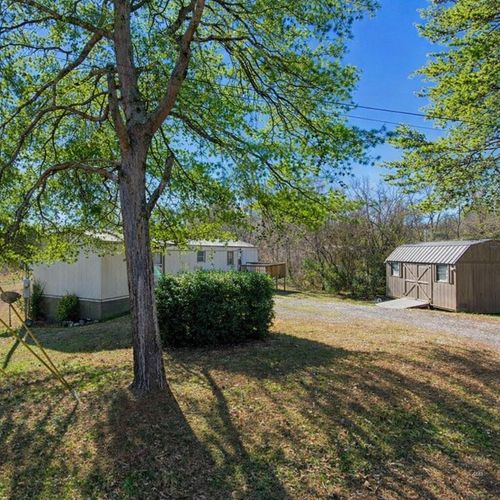1348 High Street, Dandridge, TN, 37725 | Card Image