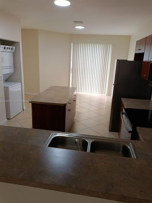 1-1936 Alamanda Way, Riviera Beach, FL, 33404-1869 | Card Image