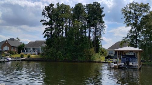 505 Nautical Way, Greenwood, SC, 29649-7318 | Card Image