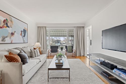49 Howbert Dr, North York, ON, M9N3L1 | Card Image