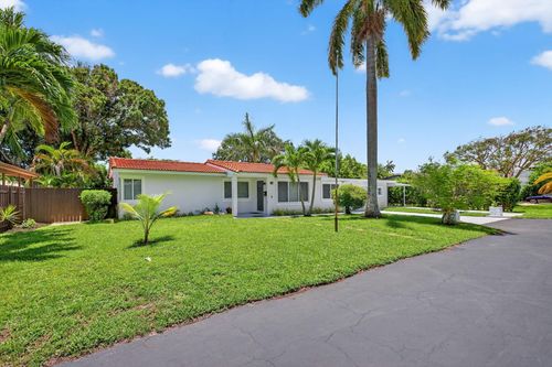 316 Nw 24th St, Wilton Manors, FL, 33311-3853 | Card Image