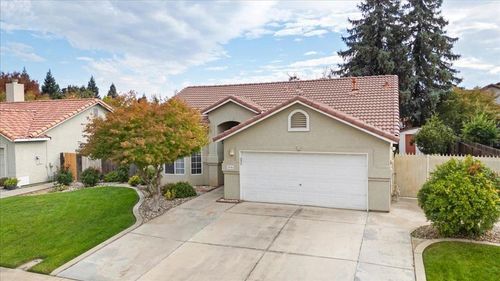 1986 Woodhaven Court, Merced, CA, 95340 | Card Image
