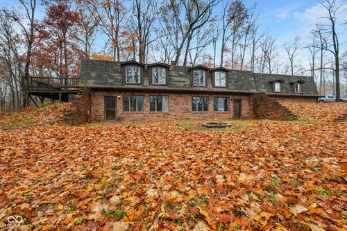 585 W Hinshaw Dr, Nineveh, IN, 46164-8926 | Card Image