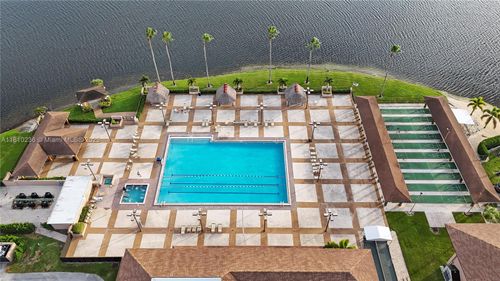 apt-206n-151 Sw 134th Way, Pembroke Pines, FL, 33027-1656 | Card Image