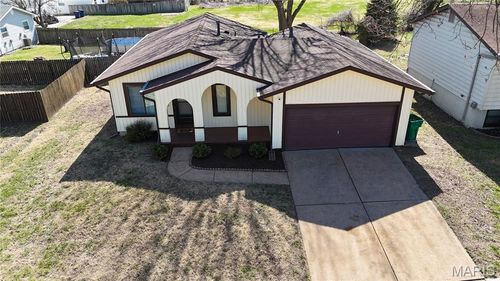 1618 Ventnor Place, Florissant, MO, 63031 | Card Image