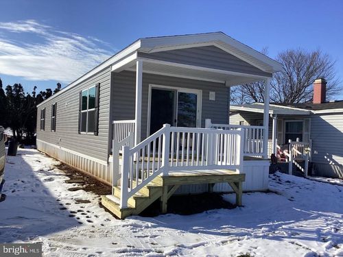 7 Deanne Cir, EPHRATA, PA, 17522-9641 | Card Image