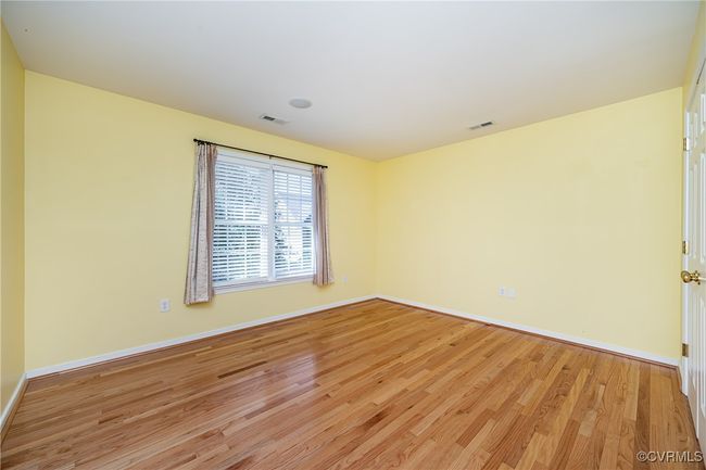 Spare room with light wood-style floors and baseboards | Image 24