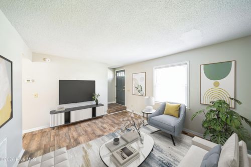 935 Bs Barbecue Rd, Greenville, NC, 27834-1071 | Card Image