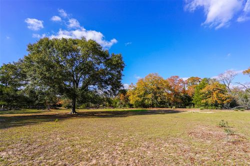 31174 Courtney Rd, Navasota, TX, 77868-5118 | Card Image