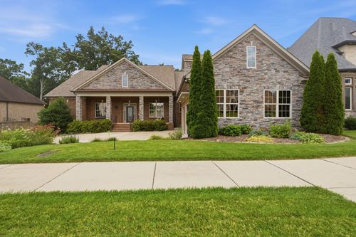 333 Bournemouth Ln, Hermitage, TN, 37076-2671 | Card Image