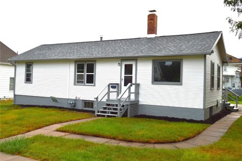 1014 A Ave, Vinton, IA, 52349-1347 | Card Image