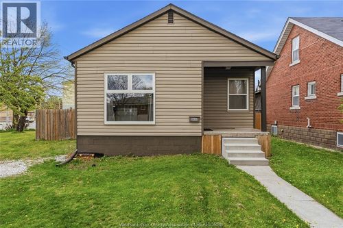 3406 Turner Rd, Windsor, ON, N8W3M5 | Card Image