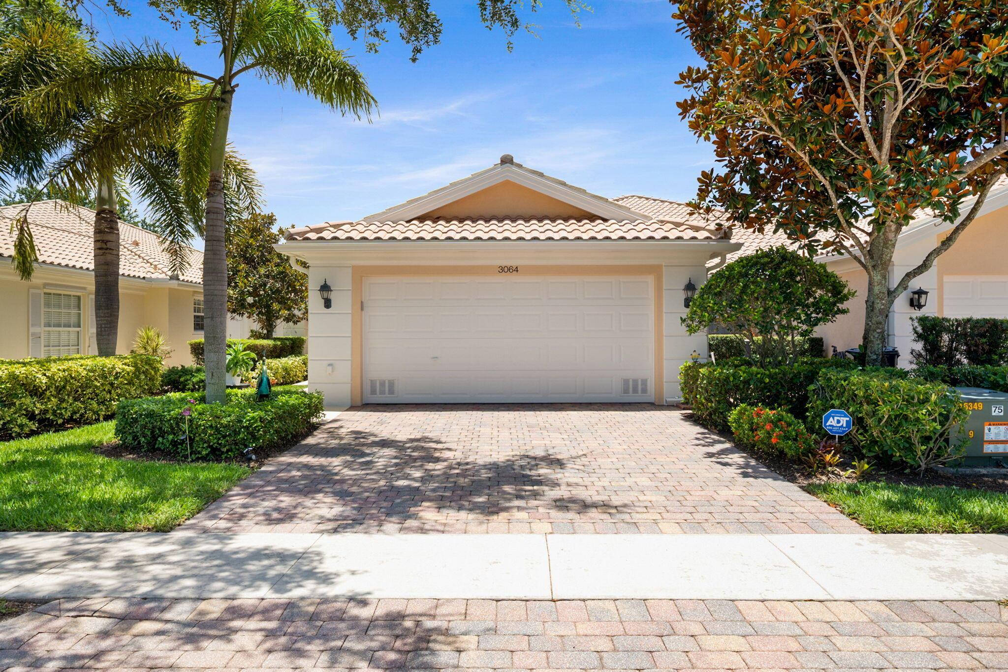 Verdmont Ln, Wellington, FL 33414