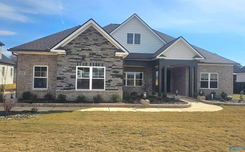 105 Sickle Mower Cir, New Market, AL, 35761-2301 | Card Image