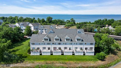 602 Park Ave, Port Monmouth, NJ, 07758-1675 | Card Image