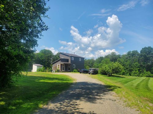 424 River Rd, Westmoreland, NH, 03467-4423 | Card Image