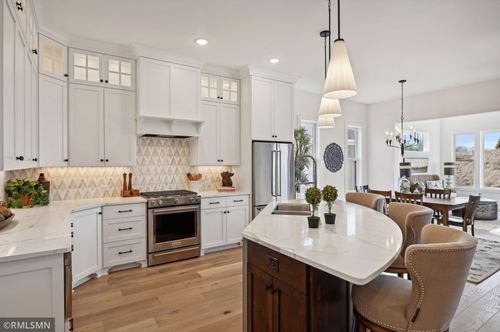 13708 Parkhaven Trl Ne, Prior Lake, MN, 55372-7561 | Card Image