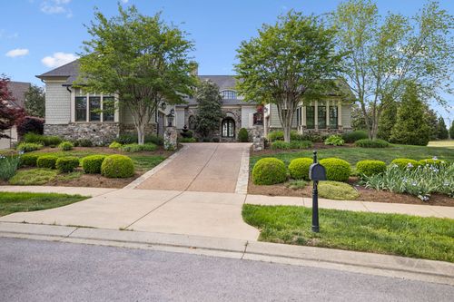 6054 Pelican Way, College Grove, TN, 37046-2500 | Card Image