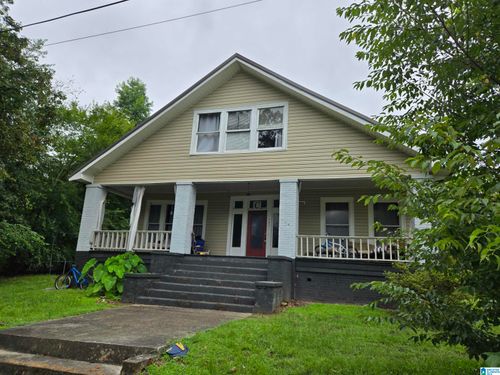 107 Bluff St, Warrior, AL, 35180-1368 | Card Image