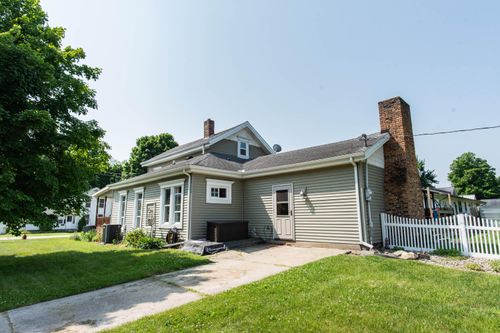 185 Race St, Constantine, MI, 49042-1031 | Card Image