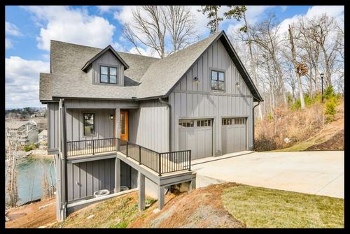 478 Kensington Cir, Seneca, SC, 29672-2339 | Card Image