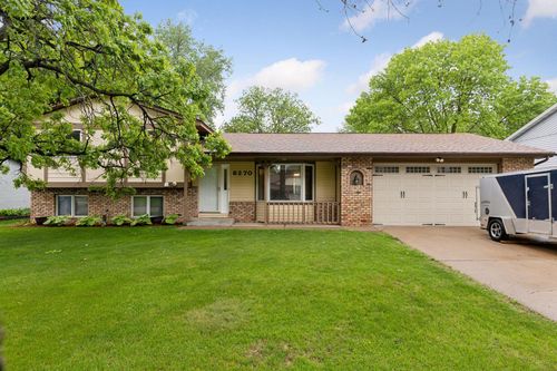 8270 Tyler St Ne, Spring Lake Park, MN, 55432-2033 | Card Image