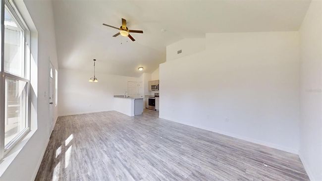 1598 Sw 152 Nd Ct, House other with 3 bedrooms, 2 bathrooms and null parking in OCALA FL | Image 8